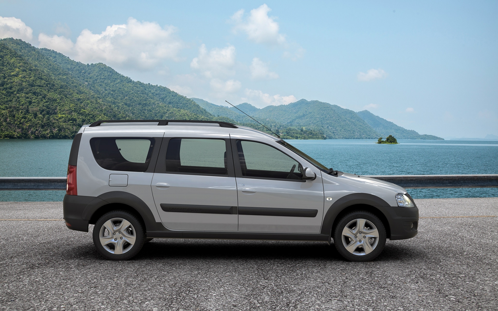 /img/cars/1637052194-exterior_lada_Largus_Cross_7_mest_4.jpeg